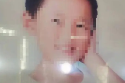 男孩留口罩遗书后坠亡？当地回应