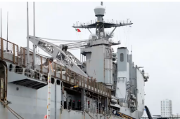 美德法军舰抵达芬兰赫尔辛基港口