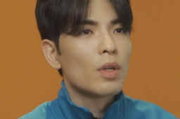 台湾歌手萧敬腾称已常居成都