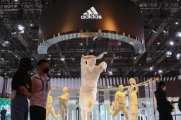 中国市占滑落 耐克阿迪不香了？