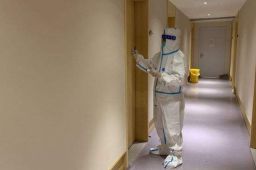 隔离酒店要求吃药拍视频？当地回应