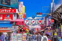 外国人在日本大量扫货回国倒卖