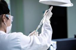 上海现奥密克戎BA.5.2.1感染者