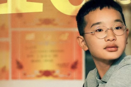 网红男孩钟美美考上重点高中