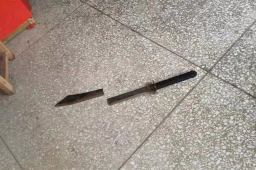 母亲刚去世10天 男子杀害亲哥后自杀