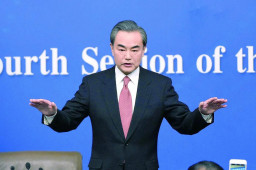 王毅：“倚美谋独”死路一条