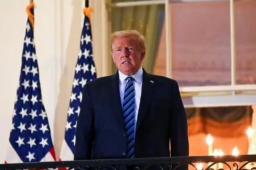 特朗普：美国在许多方面已成笑柄