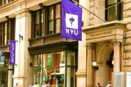 美媒：中国赴美学生签证骤降超50%