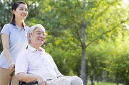 不断提升医养结合服务质量