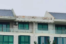 5万买海景房 乳山银滩跌成海边鹤岗