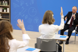 普京惊讶有学生不知俄乌曾同属苏联