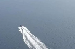 不明国籍渔船靠近 南沙守礁官兵驱离