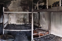 杭州一居民出门没拔充电线 家被烧了