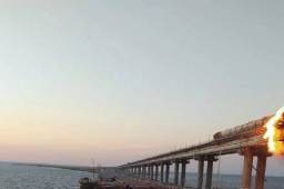 普京：大桥爆炸是乌方策划的恐袭