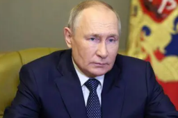 普京称若乌继续袭击俄领土将强硬回击