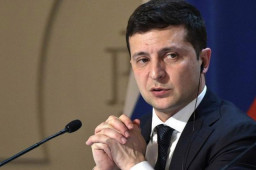 乌克兰现总统宣布制裁前总统