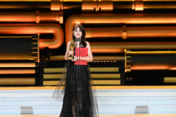 热依扎获飞天奖优秀女演员奖