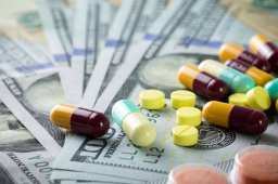 专家：新冠口服药绝对不应让全民吃