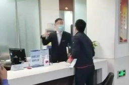 工作人员扇市民耳光 打人者被停职