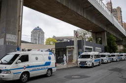 封控居民抢救护车冲卡？广州回应