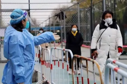 央媒：核酸乱象不止 疫情永无宁日