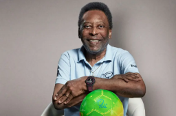 球王贝利放弃化疗转入临终病房