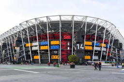 卡塔尔已经开始拆球场了