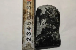 “火流星”陨石归国家还是个人？