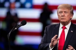 特朗普称美国正从内部死亡