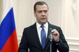 普京签令 梅德韦杰夫兼任新职