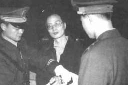 金融大案主犯再现“纸面服刑”