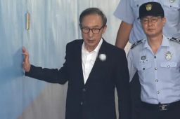 韩国前总统李明博出狱待遇惨淡