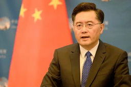 秦刚：中美关系攸关星球的前途命运