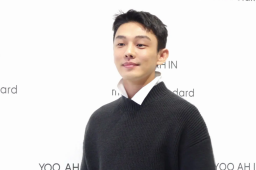 刘亚仁涉嫌吸毒