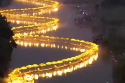 中国官方账号推文被标“假消息”