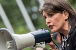 妮基·黑利竞选总统 挑战特朗普