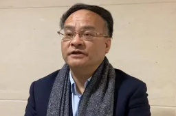 委员称大学生不要满脑子央国政