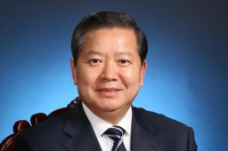 代表谈“中传硕士在火锅店当保洁”