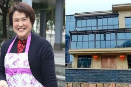 53岁阿姨回应自建别墅“抱团养老”