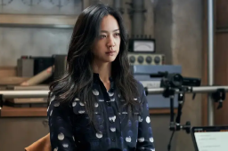 汤唯获亚洲电影大奖最佳女主角