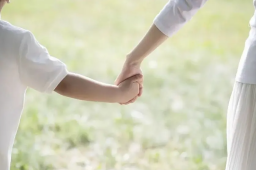 一个妈妈的反校园暴力“战斗”