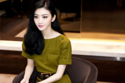 李微敖向景甜致歉