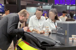 宝马MINI反问式道歉 能接受么？