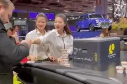宝马MINI再道歉：“老外”是同事