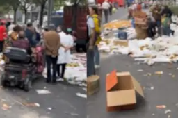 水果摊无人看守30箱香蕉被抢光