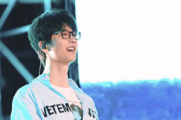 许嵩：最先饱满的麦穗会被恶鸟啄食