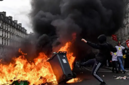 法国遭警察射杀少年外祖母发声