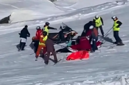 国内唯一满级女教练滑雪场身亡