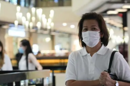 新冠病例激增 东南亚多国口罩回归？