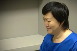 女贪官将黄金熔炼重铸 藏跑步机里